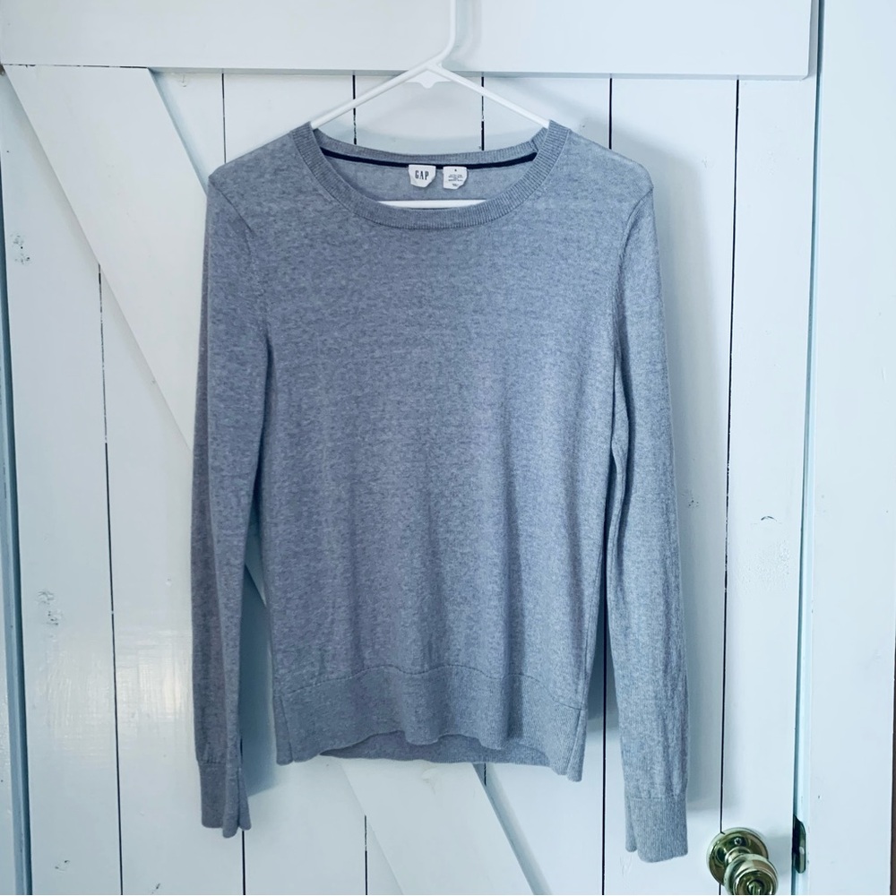 GAP 100% Extra Fine Merino Wool Sweater Crew Neck Long Sleeve Light Gray Small S